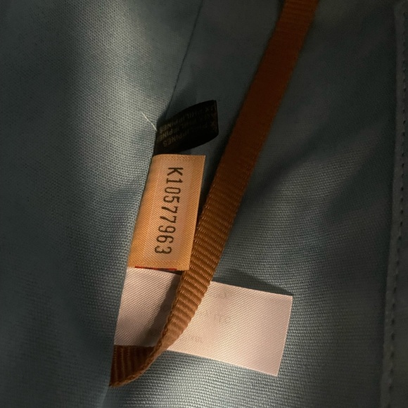 Disney Parks Dooney & Bourke Attractions Park Life Pink Tote Bag Purse Pink New - Picture 10 of 11